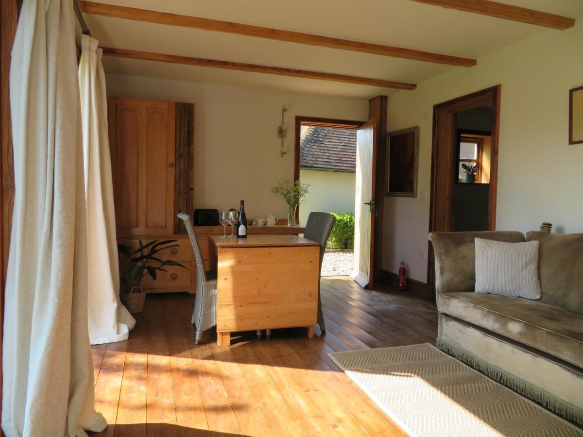 Wilderness B&B 3 Self Contained Rooms Nr Sissinghurst Headcorn Экстерьер фото